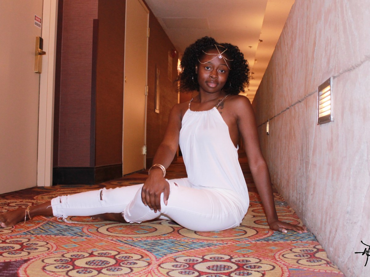 + QUEEN CEEE BY DLG&nbsp;4.2